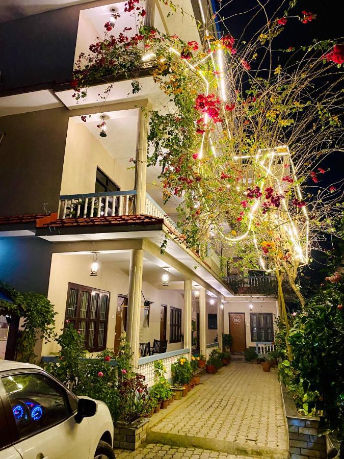 Peacock - A Family-Run Hotel Sauraha Zewnętrze zdjęcie