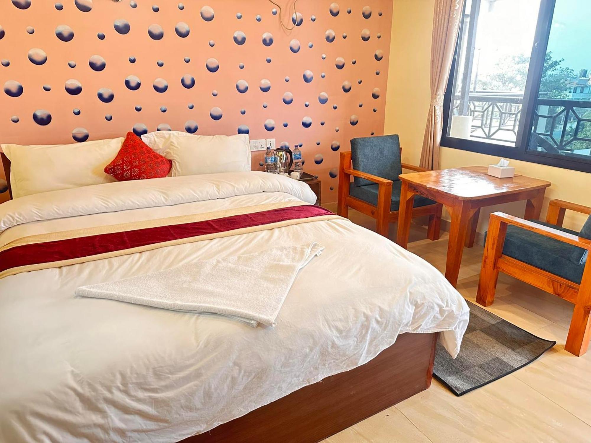 Peacock - A Family-Run Hotel Sauraha Zewnętrze zdjęcie