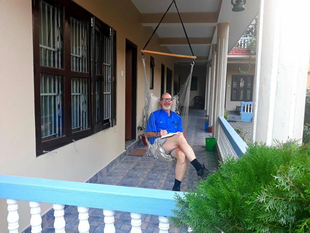 Peacock - A Family-Run Hotel Sauraha Zewnętrze zdjęcie